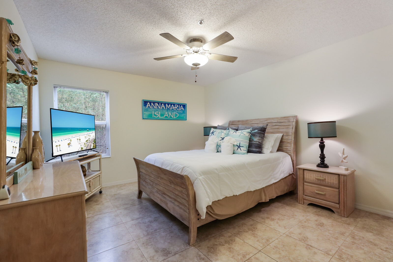 Anna Maria Island Holmes Beach Condo 988886