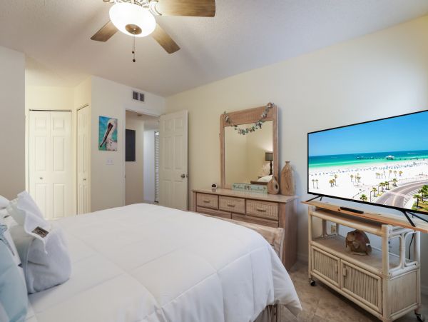 Anna Maria Island Holmes Beach Condo 988886