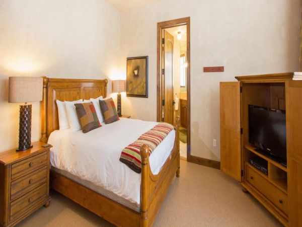Steamboat Springs Home 988908