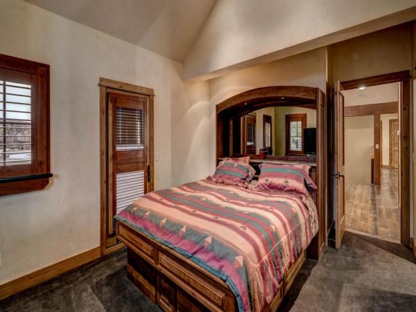 Steamboat Springs Home 988925