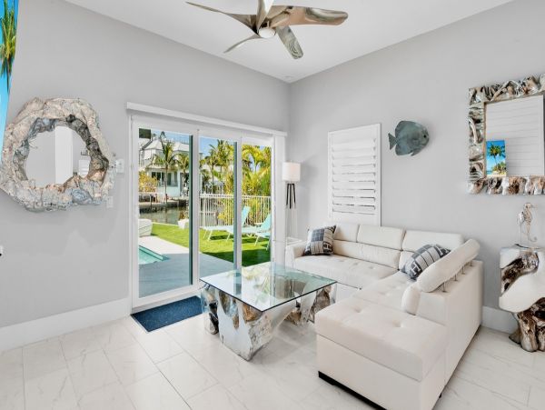 Luxury Anna Maria Island Bayfront Vacation Home - 5-Bedroom Villa with Pool, Dock & Guest Suite