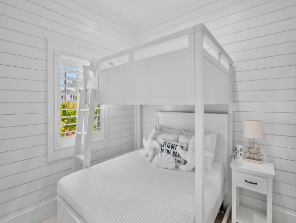 Luxury Anna Maria Island Bayfront Vacation Home - 5-Bedroom Villa with Pool, Dock & Guest Suite