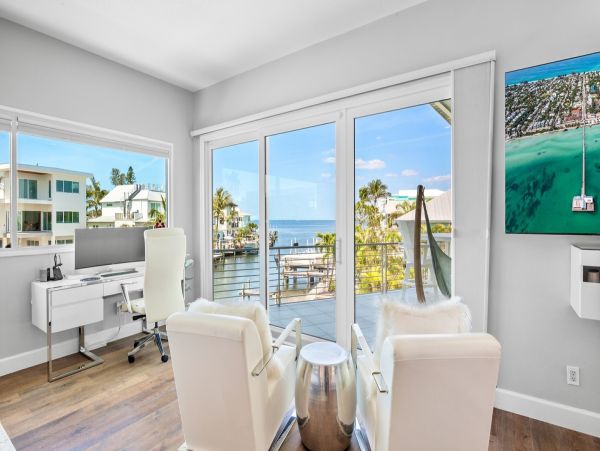 Luxury Anna Maria Island Bayfront Vacation Home - 5-Bedroom Villa with Pool, Dock & Guest Suite
