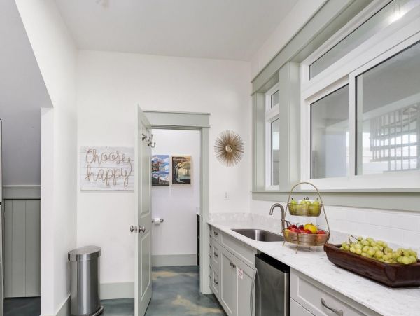 Panama City Beach Luxury Oceanfront 6 Bedroom Vacation Home