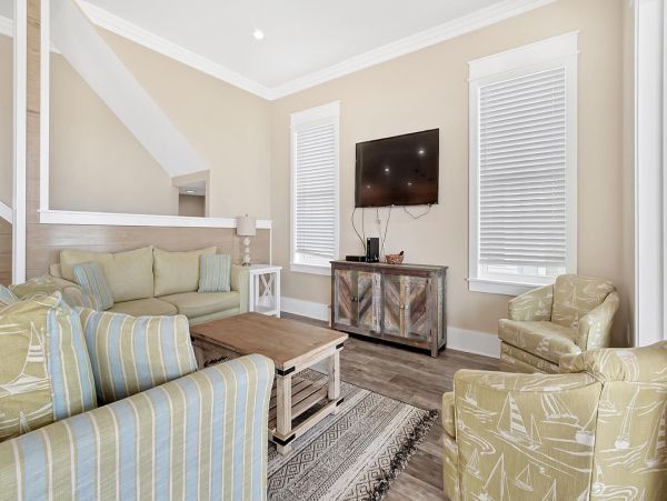 Beachfront Oasis - Panama City Beach Luxurious Family Retreat Pool and Gulf Views