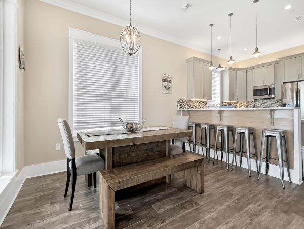 Beachfront Oasis - Panama City Beach Luxurious Family Retreat Pool and Gulf Views
