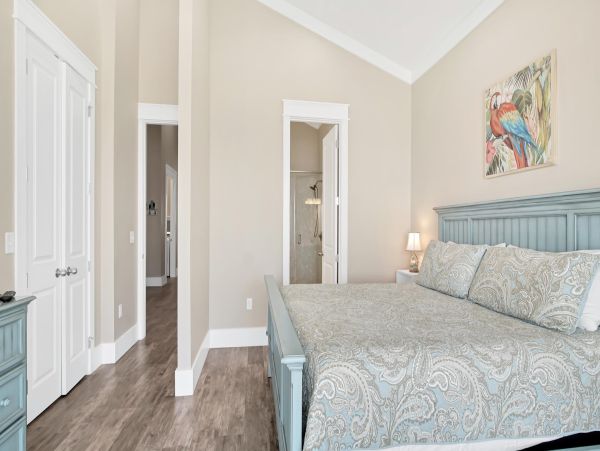 Beachfront Oasis - Panama City Beach Luxurious Family Retreat Pool and Gulf Views