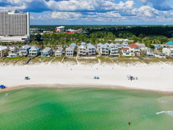 Beachfront Oasis - Panama City Beach Luxurious Family Retreat Pool and Gulf Views