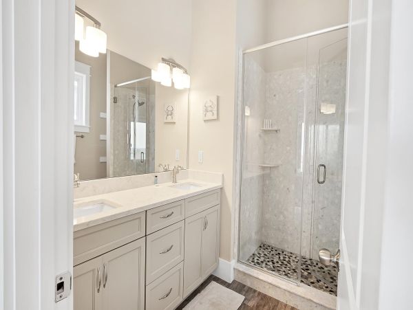 Beachfront Oasis - Panama City Beach Luxurious Family Retreat Pool and Gulf Views