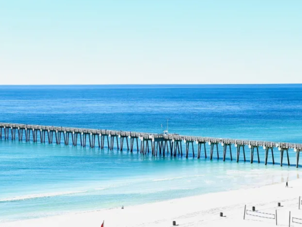 Beachfront Oasis - Panama City Beach Luxurious Family Retreat Pool and Gulf Views