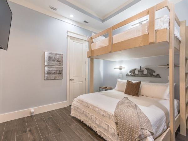 Oceanfront 6 Bedroom Vacation Home in Panama City Beach
