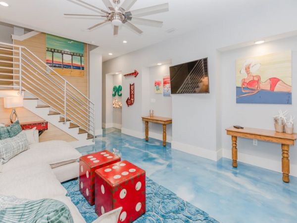 Oceanfront 6 Bedroom Vacation Home in Panama City Beach