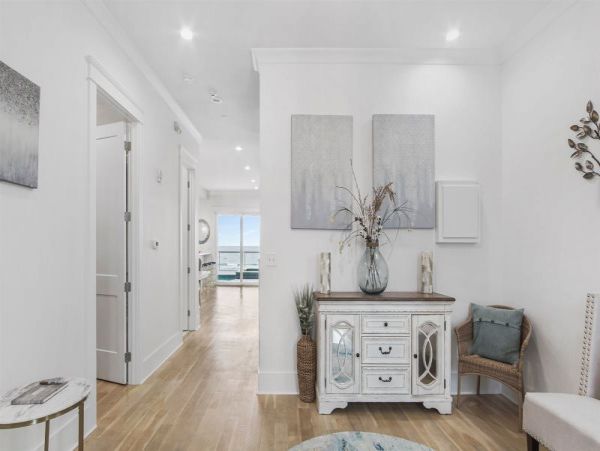 Modern Luxury Vacation Home Right on the Beach Sleeps 26