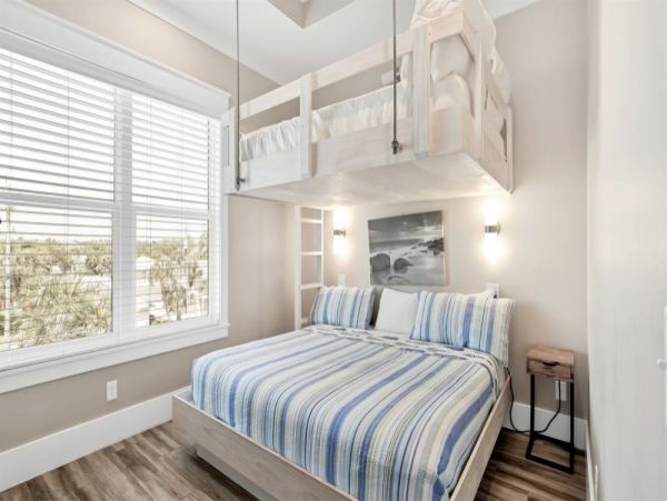 Panama City Beach Vacation Rental Located on Beach