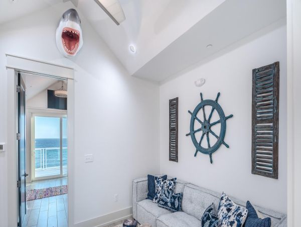 Luxury Gulf Front Nine Bedroom Home in Panama City Beach
