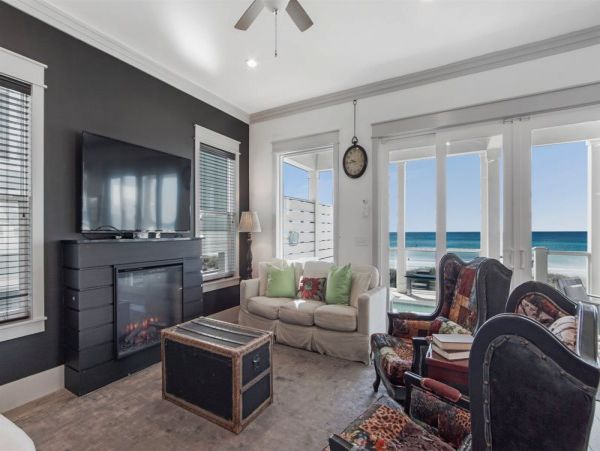6 bedroom Oceanfront Paradise