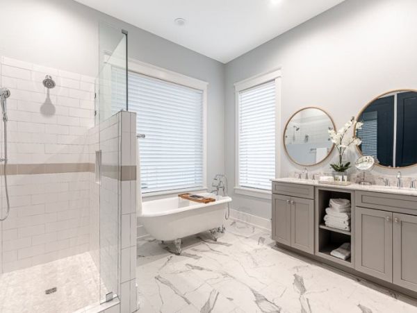 Luxury Panama City Beach House Sleeps 31 With Private Pool
