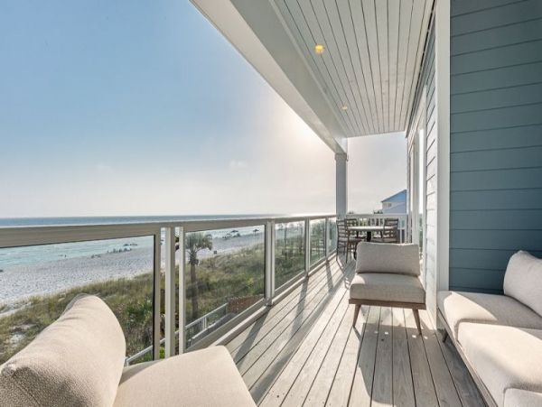 Luxury Panama City Beach House Sleeps 31 With Private Pool