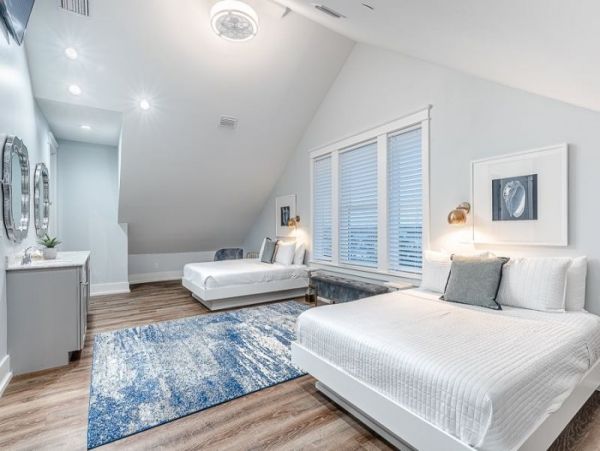 Luxury Panama City Beach House Sleeps 31 With Private Pool