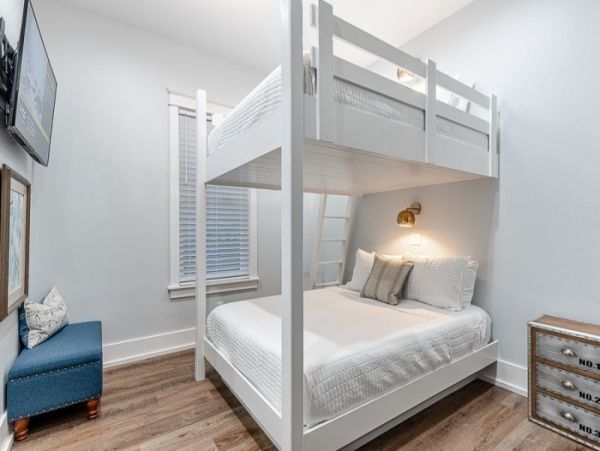 Luxury Panama City Beach House Sleeps 31 With Private Pool