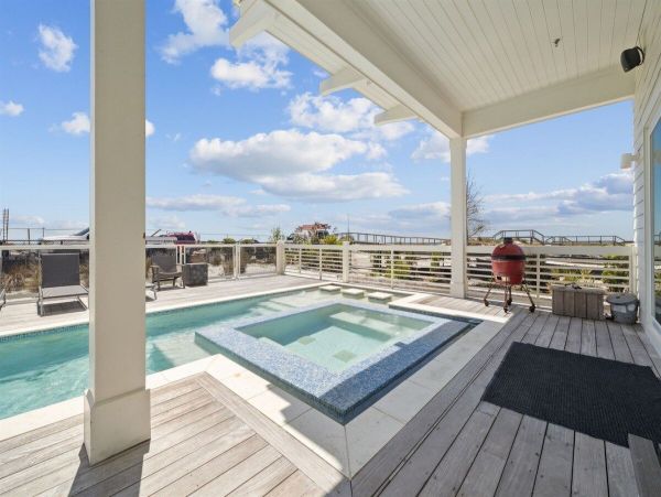 Luxury Beach Retreat in Inlet Beach
