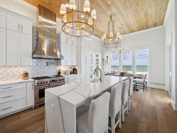 Luxury Beach Retreat in Inlet Beach