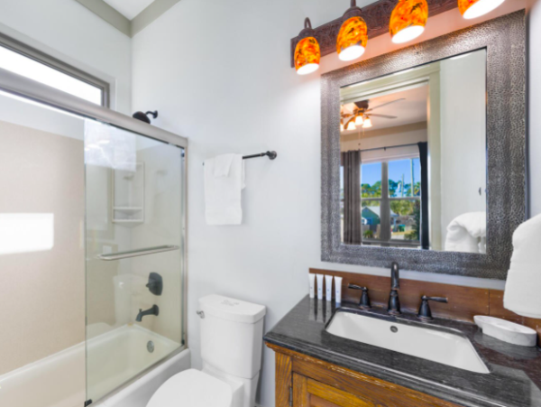 Luxury Beachfront Vacation Home in Panama City Beach - Emerald Kite Rentals