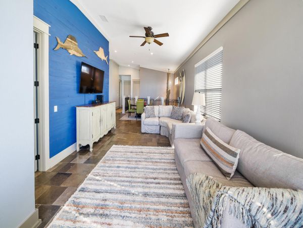 Luxury Beachfront Vacation Home in Panama City Beach - Emerald Kite Rentals