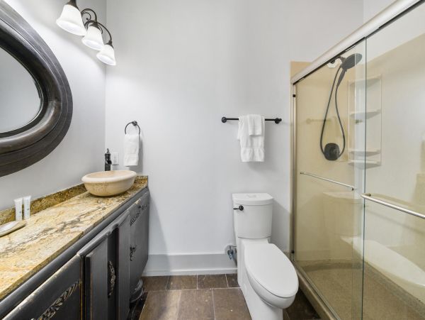 Luxury Beachfront Vacation Home in Panama City Beach - Emerald Kite Rentals