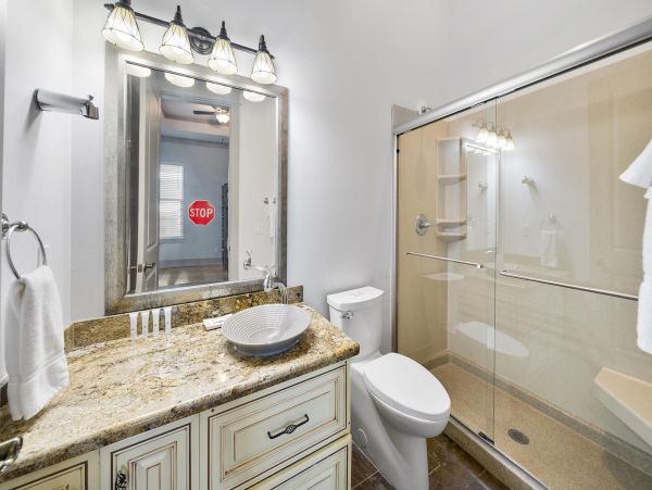 Luxury Beachfront Vacation Home in Panama City Beach - Emerald Kite Rentals