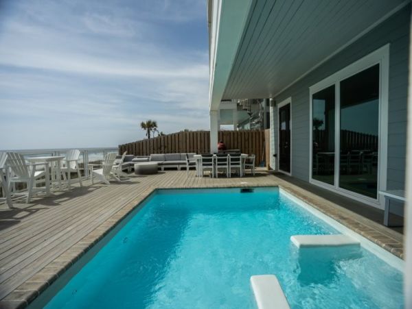 Coastal Luxury Retreat with Stunning Views and Private Pool in Panama City Beach