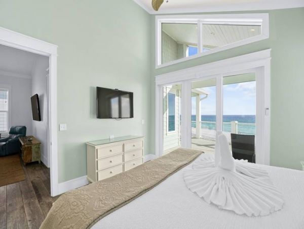Beachfront Panama City Vacation Pool Home Six Bedroom