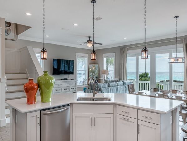 Panama City Vacation Home Six Bedroom Sleeps 19 Guests
