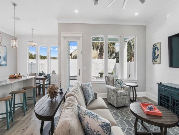 Panama City Vacation Home Four Bedrooms With Pool Sleeps 14