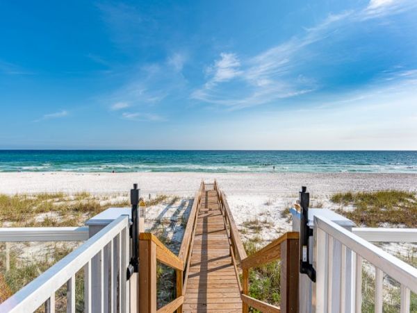 Oceanfront Luxury Nine Bedroom Home in Panama City Beach