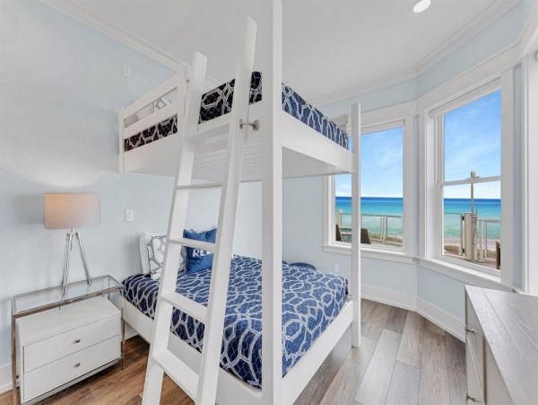 Exclusive Luxury Rental