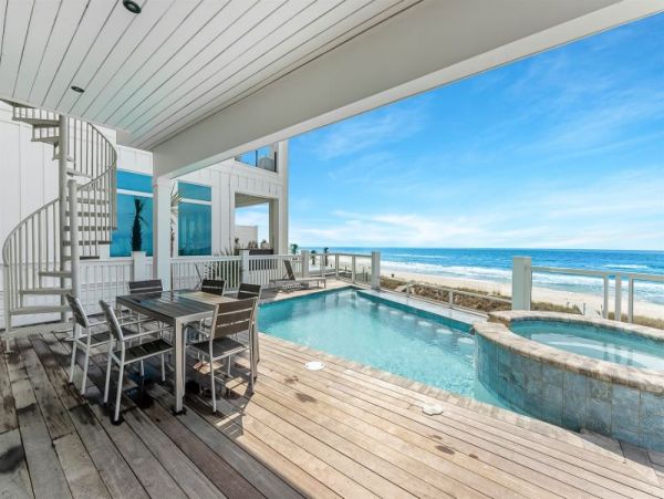Exclusive Luxury Rental