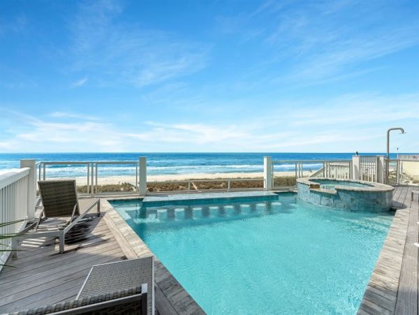Exclusive Luxury Rental