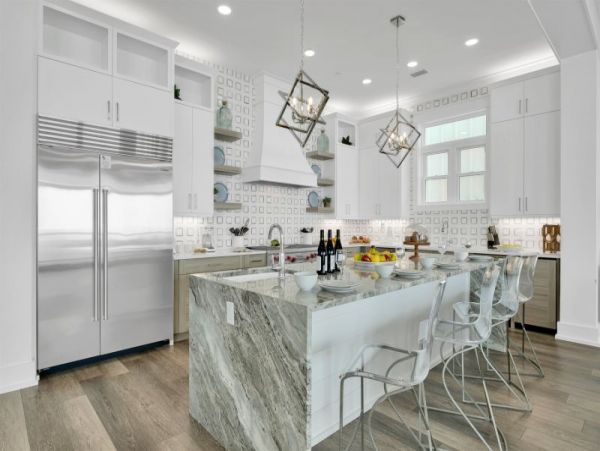 Exclusive Luxury Rental