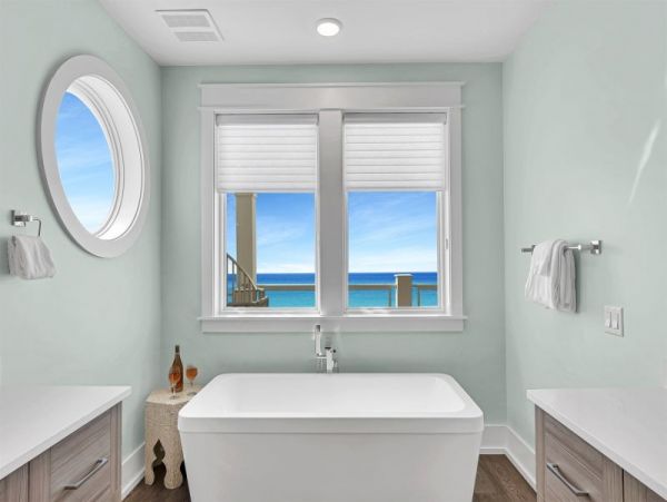 Exclusive Luxury Rental