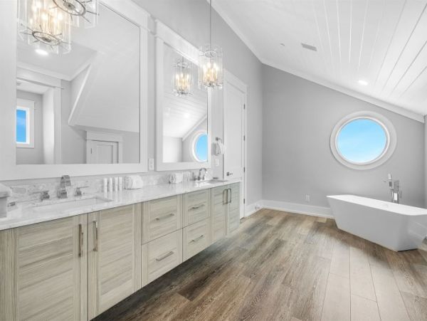 Exclusive Luxury Rental