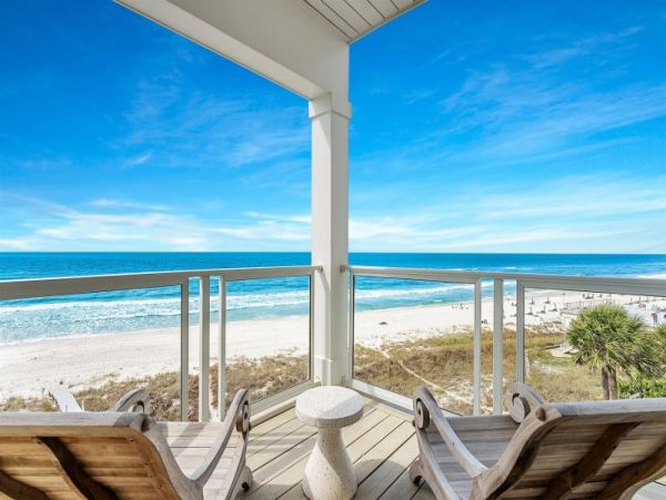 Exclusive Luxury Rental