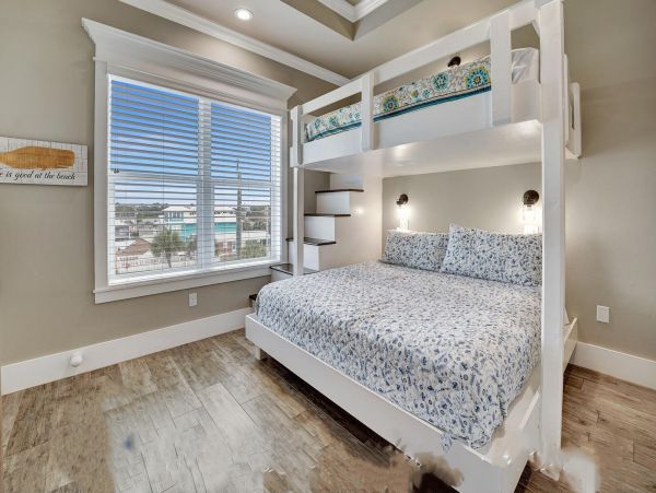 Gulf Front Panama City Vacation Home Six Bedroom