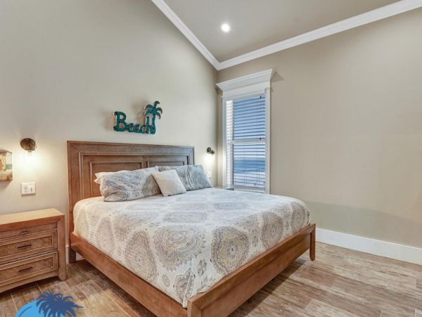 Gulf Front Panama City Vacation Home Six Bedroom