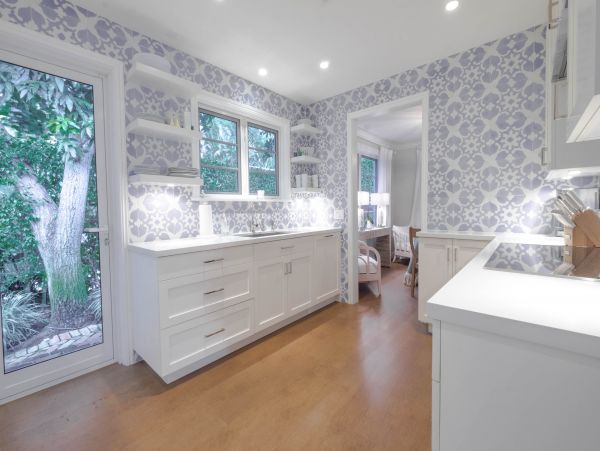 Delray Three Bedroom Vacation Home With Pool Sleeps 6 Guests