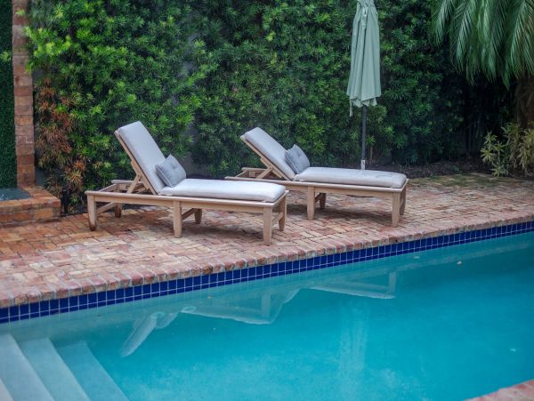 Delray Three Bedroom Vacation Home With Pool Sleeps 6 Guests