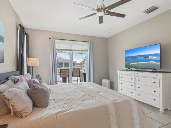 Marco Island Three Bedroom Home Canal Front and Private Pool
