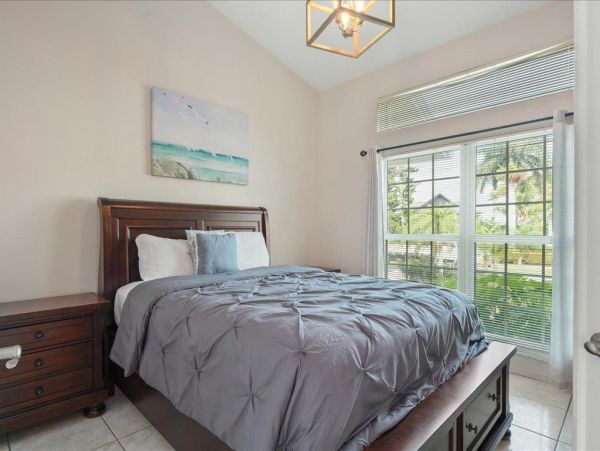 Marco Island Three Bedroom Home Canal Front and Private Pool
