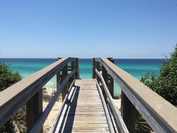 Dune Allen Plus Vacation Home + Carriage House 7 Bedrooms