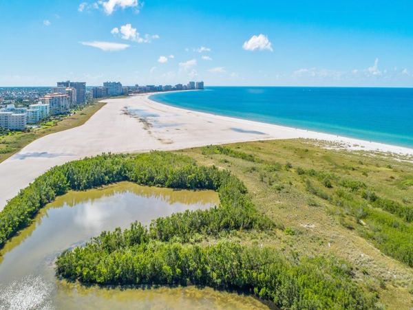 On Beach Marco Island Vacation Condo Two Bedrooms